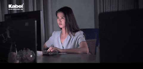 不负韶华，扬帆追梦，追寻自己的闪光点——卡百利“丝绸幻彩”系列